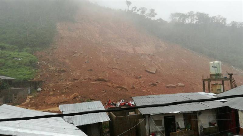 Más de 200 muertos por un desprendimiento de terreno en una localidad cercana a Freetown