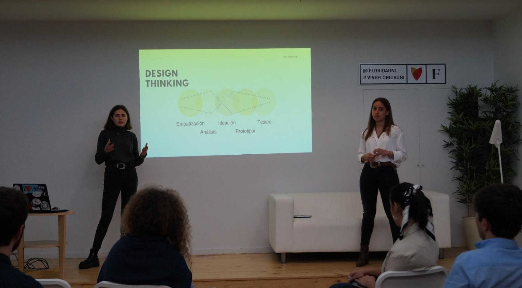 Dos emprendedoras valencianas, 'coaches' en Silicon Valley