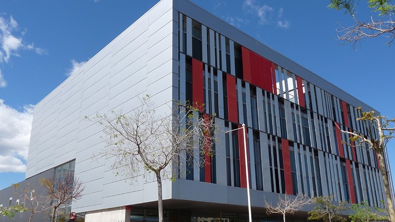 La Fundación Empresa de la Uji impulsa el programa de becas internacionales para titulados