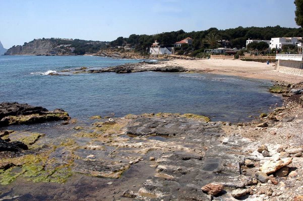 Teulada-Moraira: Una reserva natural con 14 playas de bandera