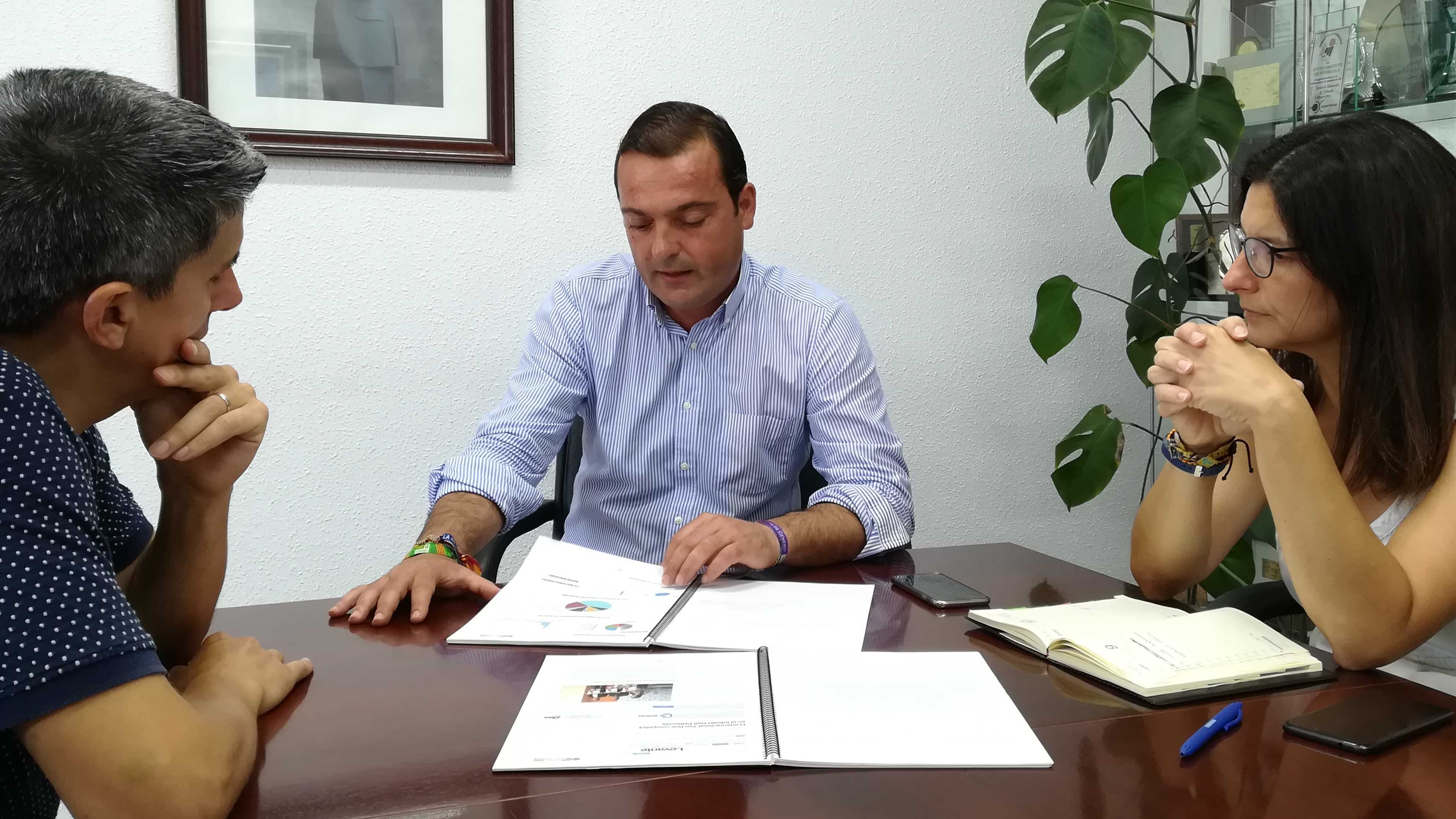 La VII Triathlon Infinitri genera un impacto económico de casi un millón de euros en Peñíscola