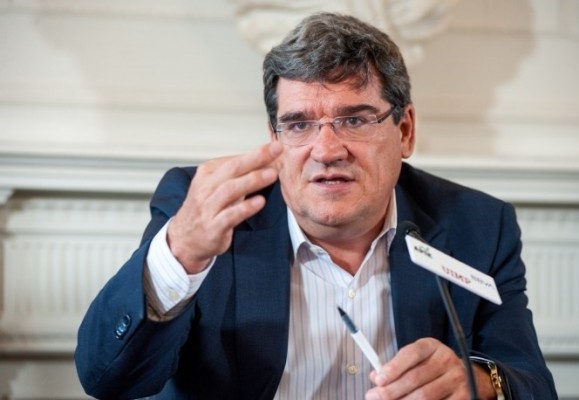AIReF pide parar el programa de reindustralización y revisarlo por su 