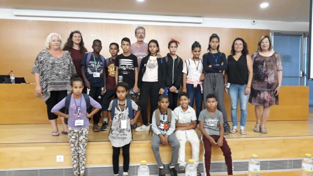 La Universitat Jaume I recibe a 50 niños refugiados saharauis que pasarán el verano en Castelló