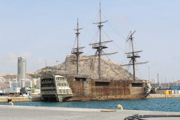El Puerto vende ahora el barco-restaurante a una empresa turística de Cabo Verde