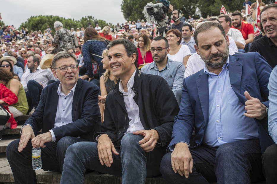 ¿Entrará Ábalos en la carrera de sucesión de Puig?