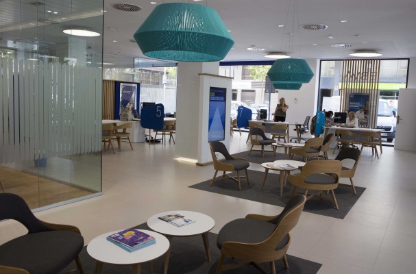 BBVA inaugura en Elche su primer Centro de Banca de Clientes; mueve unos 1.200 millones de euros