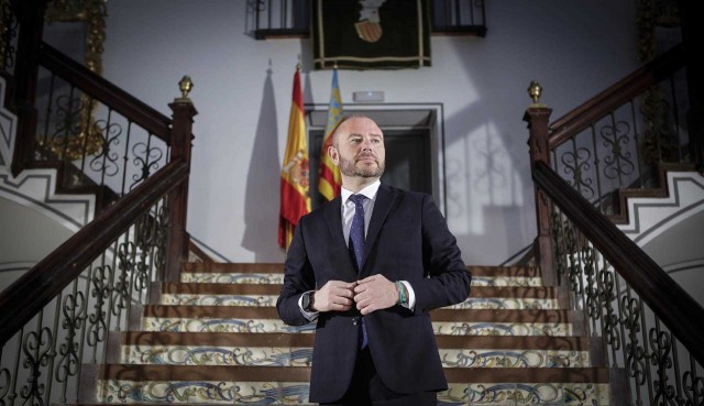 Caballero propondrá a Gaspar como presidente de la Diputación en la ejecutiva y el comité provincial 