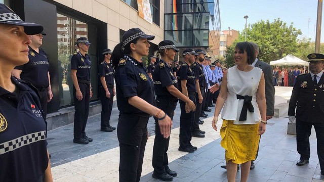 La policía de Almassora apela, en su día grande, a la educación para frenar la violencia