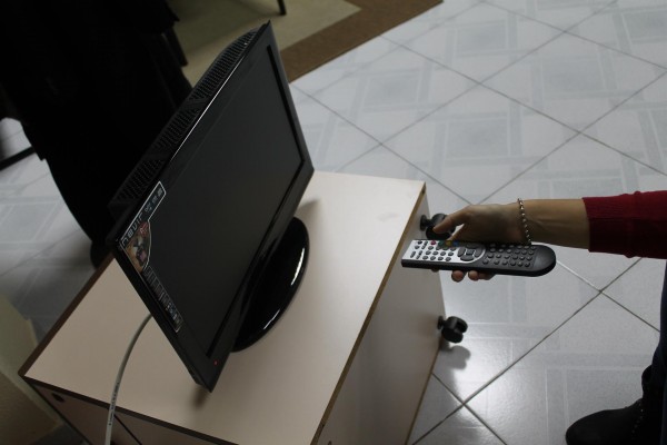 Los valencianos, los que más tiempo vieron la televisión en junio: cuatro horas de media al día
