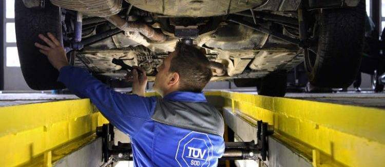 La Generalitat iniciará en septiembre el estudio sobre cómo revertir las ITV