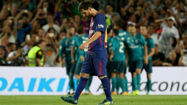 El Barça apela a la gesta para solventar la distancia con el Real Madrid