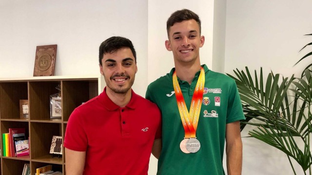 Almassora recibe a Pau Borillo tras sus éxitos en el Campeonato de España de Atletismo sub18