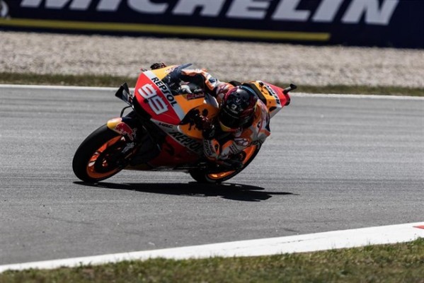 Lorenzo baja para la carrera de Países Bajos por fractura estable vértebra D6

