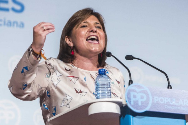 Bonig insiste en que no se pondrá tras la pancarta para exigir una financiación mejor