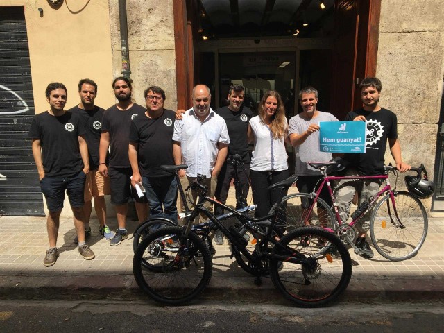 CCOO celebra la sentencia que reconoce la relación laboral a 97 'riders' de Deliveroo