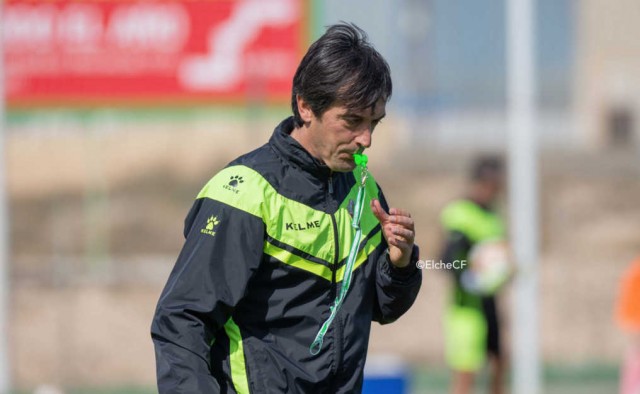Pacheta, primer entrenador que se consolida en banquillo desde Escribá
