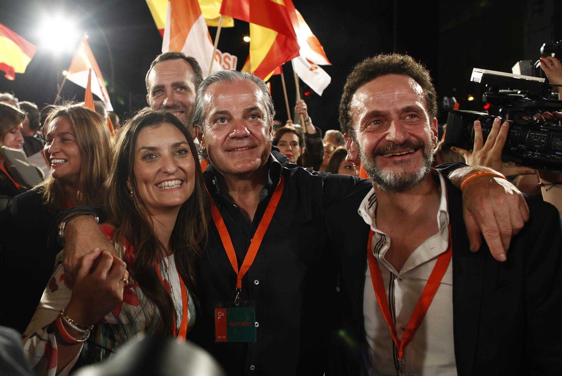 María Muñoz y otros independientes se afilian a Cs en medio de la crisis abierta por las dimisiones