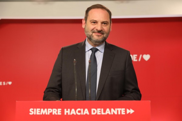 El PSOE aumenta la presión sobre PP, Cs y Podemos para que faciliten la investidura de Sánchez