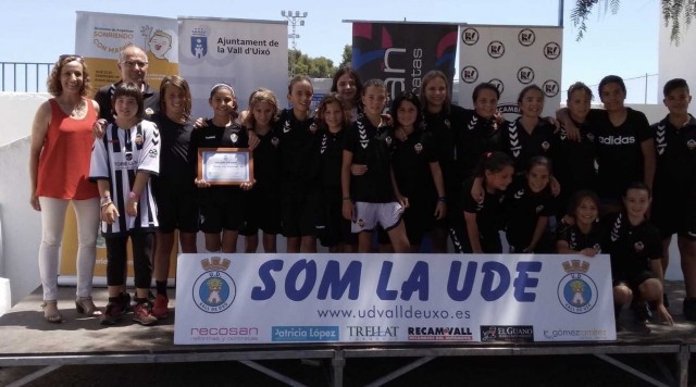 El Valencia se lleva el III Torneig Femení Sub-12 'Ciutat de la Vall d'Uixó' en la tanda de penaltis