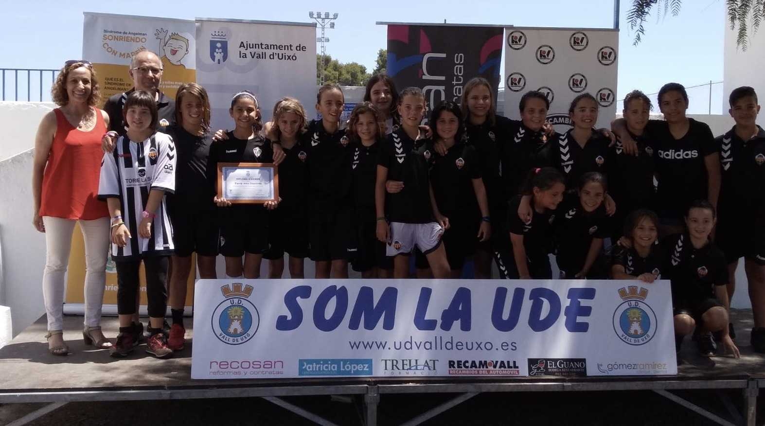 El Valencia se lleva el III Torneig Femení Sub-12 'Ciutat de la Vall d'Uixó' en la tanda de penaltis