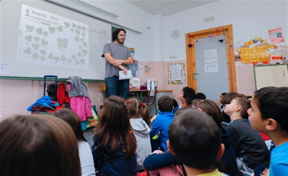 FEDER acerca a colegios de la Comunitat Valenciana las enfermedades raras 