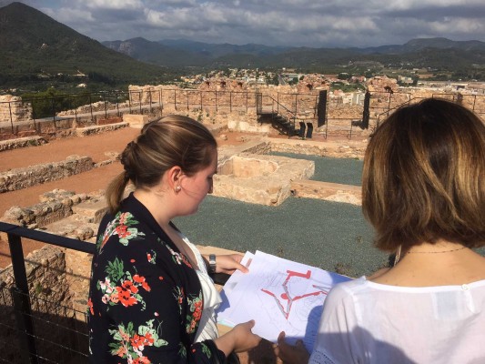 Onda empieza a preparar la feria medieval que ocupa cada año los alrededores de su castillo