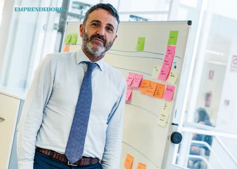 «Mientras tú no estás trabajando, tu competidor lo está haciendo por ti»