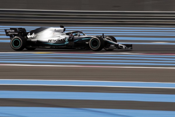 Hamilton se pasea por Le Castellet