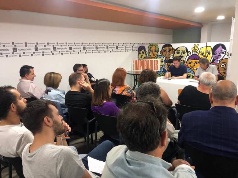 La asamblea de Compromís ratifica un Acord de Fadrell que queda listo ya para estampar las firmas