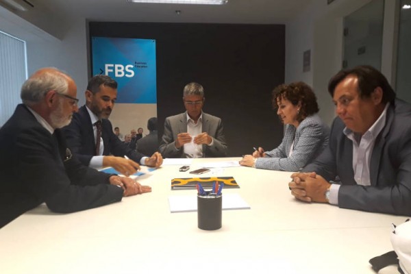 Fundesem ofrece una salida airosa a Rosique y lo mantiene en el patronato mientras se reinventa