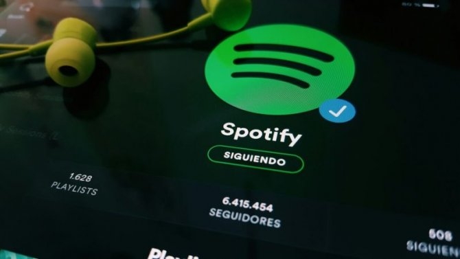 Spotify fulmina a una lista de grupos supremacistas tras las manifestaciones nazis de Charlottesville