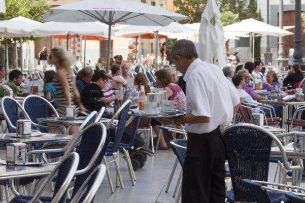 Uno de cada cuatro contratos firmados en julio duró menos de una semana