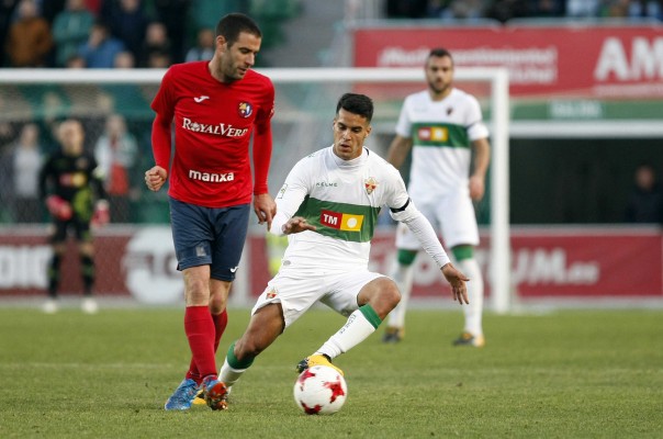 El Elche emplaza a Benktib, Recre y Levante a negociar como paso previo a demandarles