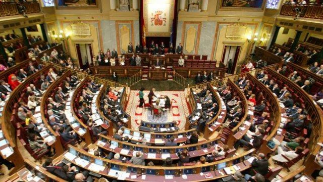 Los grupos en el Congreso condenan el atentado: 