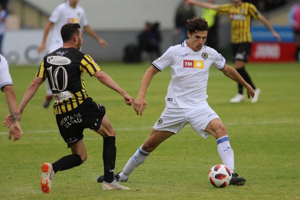 Fran Miranda regresa para jugar contra una Ponferradina que no podrá contar con Jon García