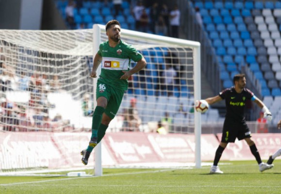 Nacho Gil no seguirá en el Elche y busca nuevo destino