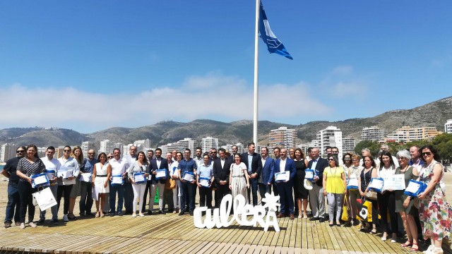 Peñíscola, Orpesa y Nules recogen sus banderas azules para este verano