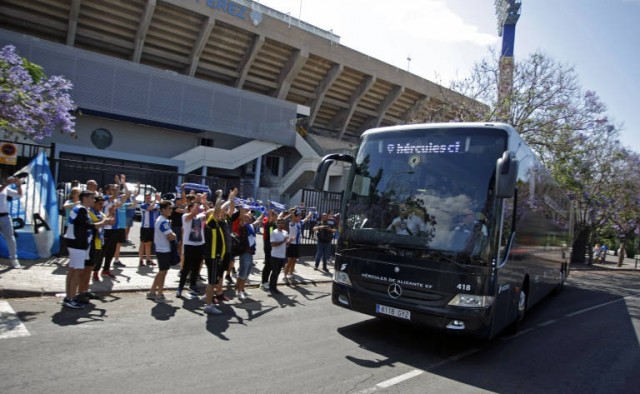 El Hércules decide aislar al equipo en Benidorm