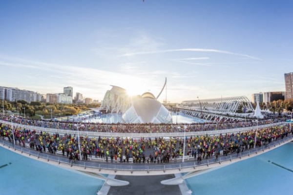 Agotados los dorsales para correr
el último 10K Valencia Trinidad Alfonso
