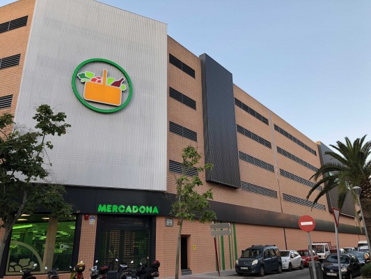 Mercadona abre en Dénia la primera tienda de su nuevo modelo con una inversión de 3,8 millones