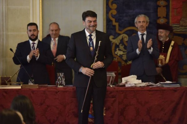El PP recupera ayuntamientos en la provincia de Alicante y se asegura la Diputación

