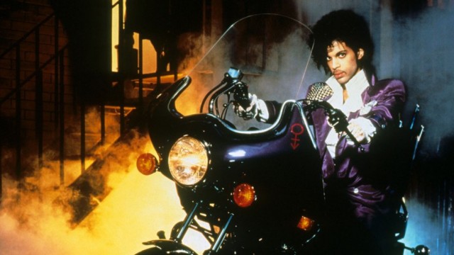 Prince, su amiga Nikki masturbándose y otras cosas que los niños no deberían escuchar