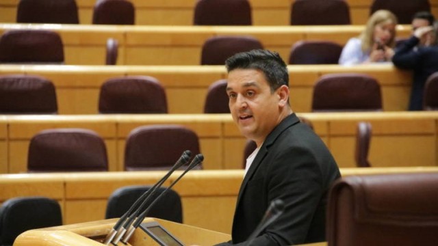 Lerma, Fabra y Mulet, propuestos por sus grupos para repetir como senadores territoriales