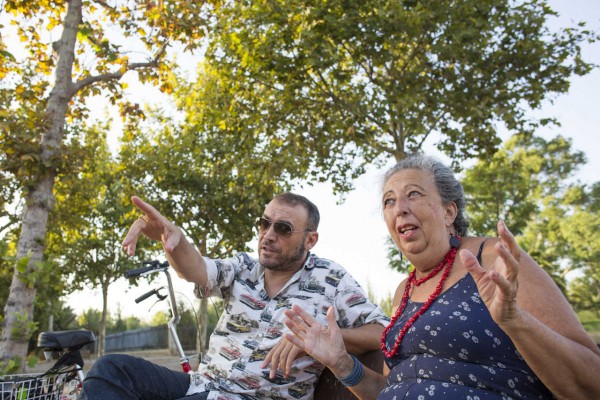 Maite Biosca y Felip Bens: Nazaret y Cabanyal, los pueblos del mar buscan resarcirse 