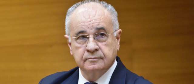 Un evaluador de Cooperación admite su falta de formación: 