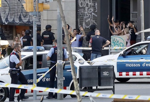 Los forenses identifican a 13 víctimas del atentado de Barcelona