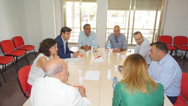PSOE y Cs exhiben su sintonía en Elche a la espera de gestos en Alicante