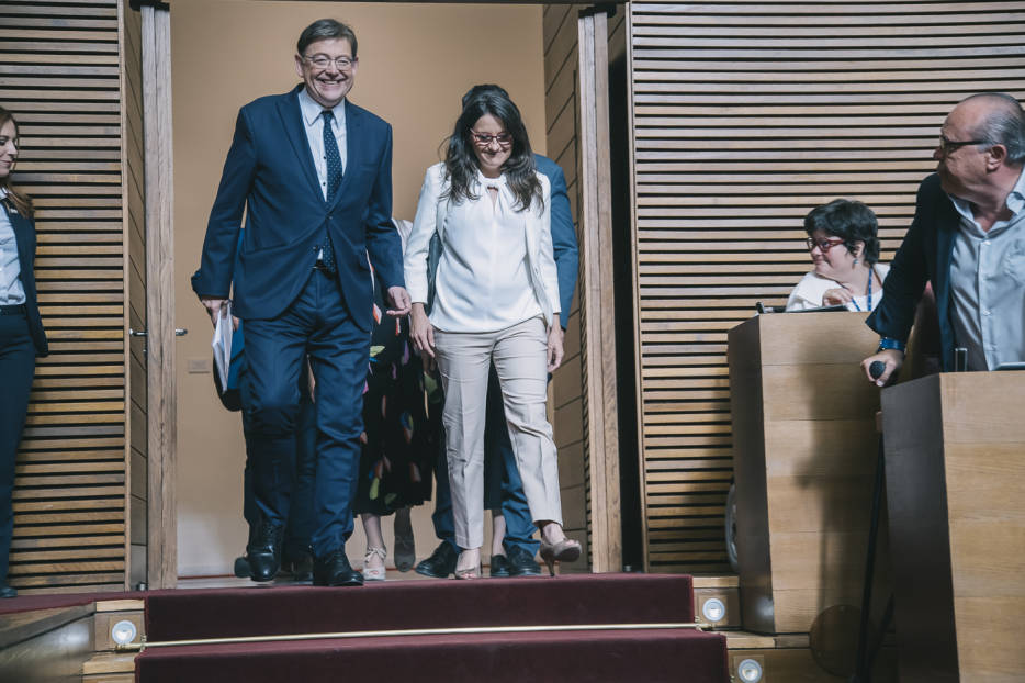 El Govern del Botànic subirá el impuesto del juego y gravará las viviendas vacías de bancos