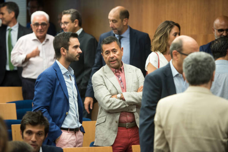 La 'socimi de la tercera edad' de los Alcaraz suma y sigue: otros dos pisos por 1,2 millones