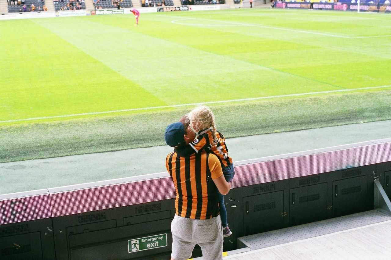 Imagen capturada en el KCOM Stadium en Hull por Equipo y publicada en su
Tumblr, AntiModernFootballClub.
Crédito: Equipo. - 